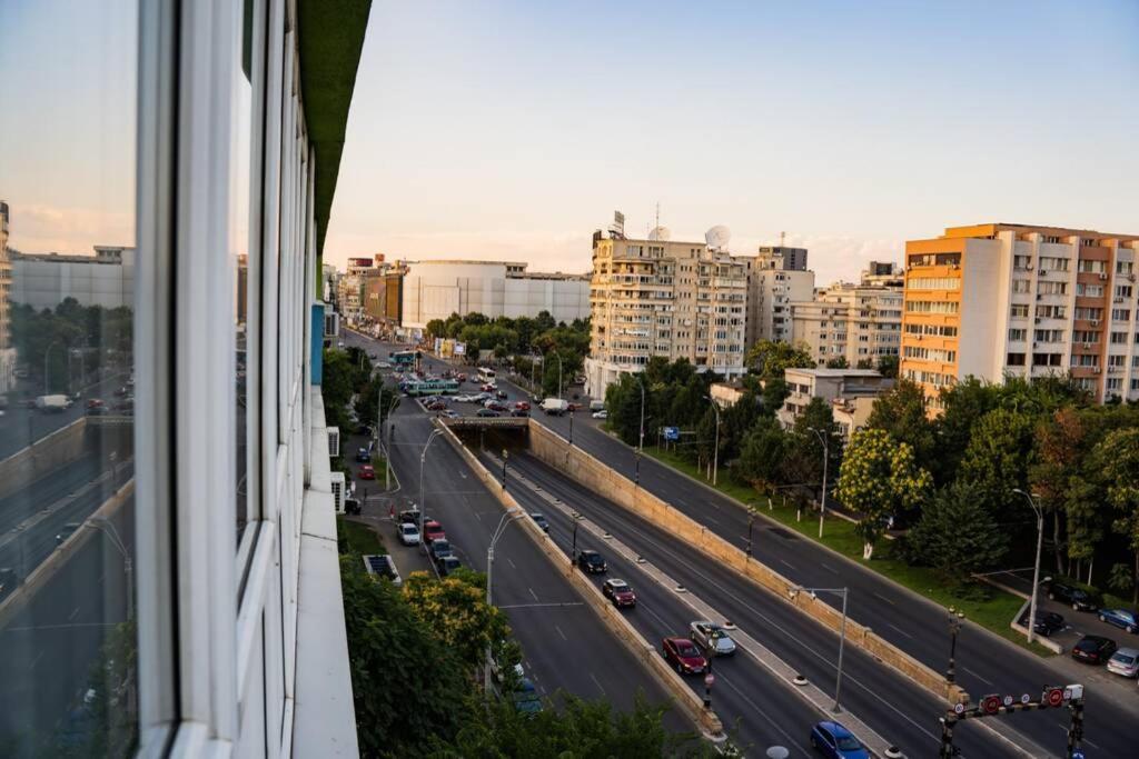 Modern 1 Bedroom Apartment In Bucharest Center! エクステリア 写真