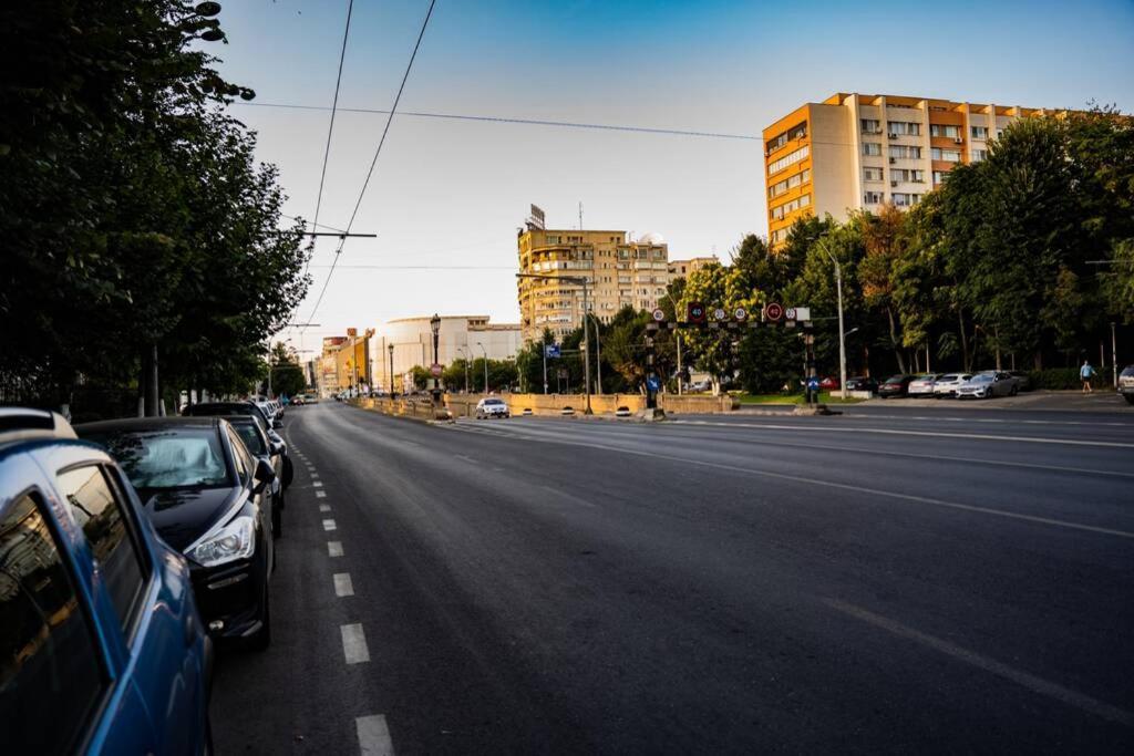 Modern 1 Bedroom Apartment In Bucharest Center! エクステリア 写真